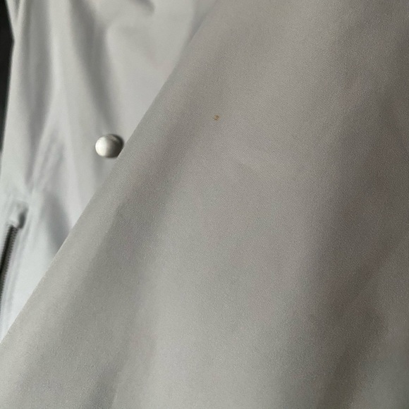 HELLY HANSON PROTECTION RAIN JACKET SIZE M NWOT GREY ZIPPER POCKETS HELL… - Picture 7 of 17